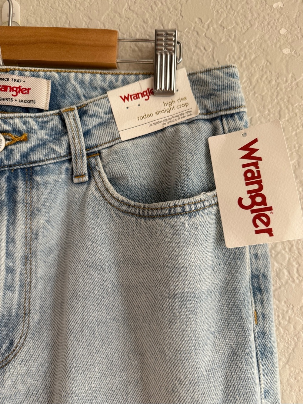 Wrangler High Rise Rodeo Straight Crop Jeans - Picture 5 of 7